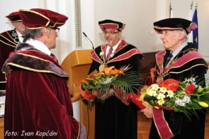 Udeľovanie titulu doctor honoris causa